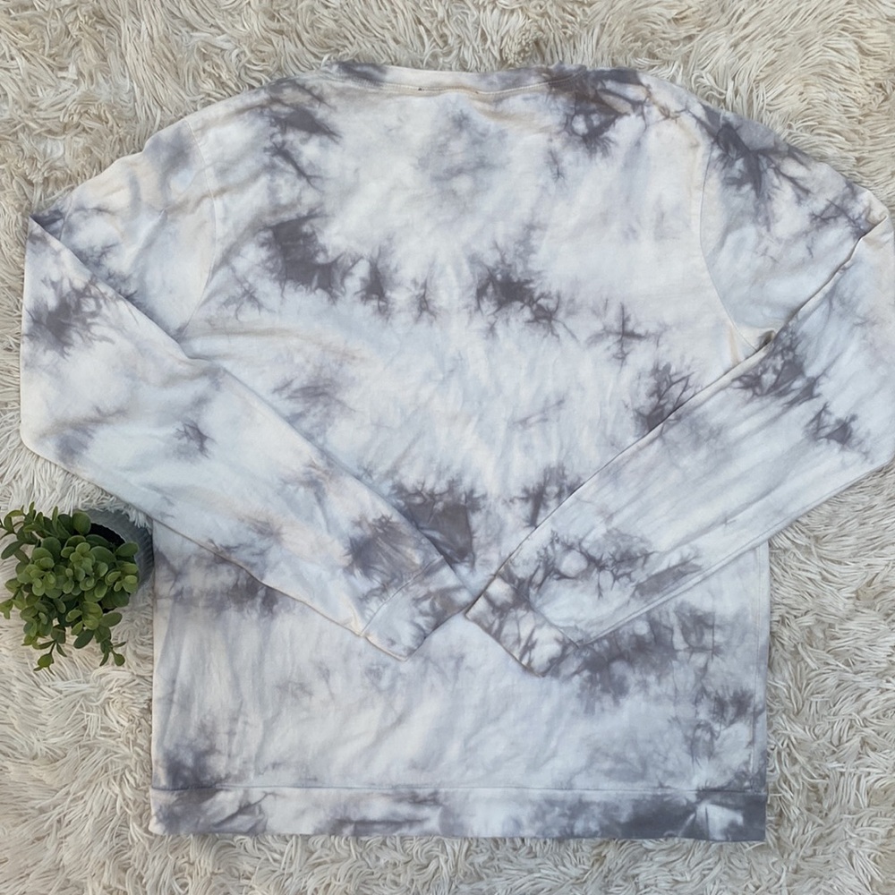 Mono B Tie Dye Top ๐ Gray & White - Picture 4 of 14